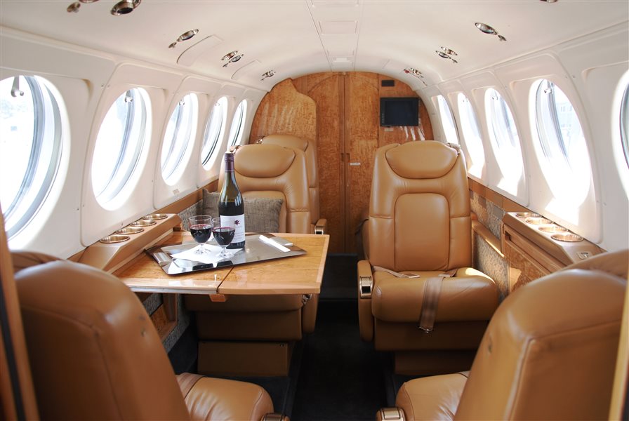 business jet Beechcraft King Air 200